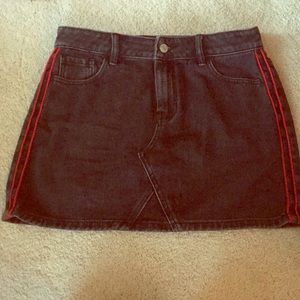 pacsun red stripe black miniskirt
